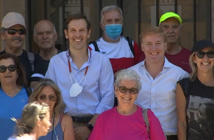 Ignacio Gragera y Antonio Cavacasillas, juntos y sonrientes en un acto público.