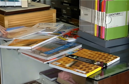 Libros de texto en una librería