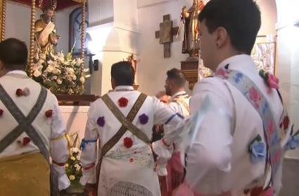 Los Danzantes de Peloche